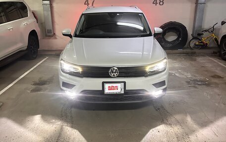 Volkswagen Tiguan II, 2017 год, 2 180 000 рублей, 5 фотография