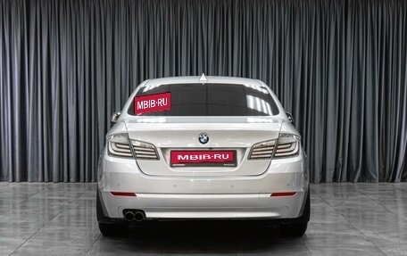BMW 5 серия, 2011 год, 1 719 000 рублей, 4 фотография