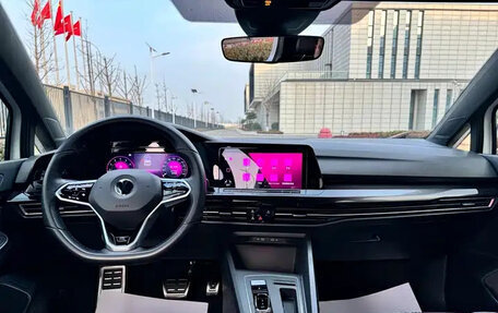 Volkswagen Golf VIII, 2022 год, 1 750 004 рублей, 9 фотография