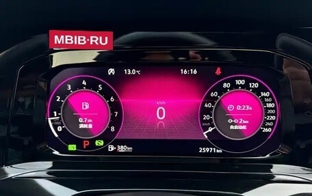 Volkswagen Golf VIII, 2022 год, 1 750 004 рублей, 15 фотография