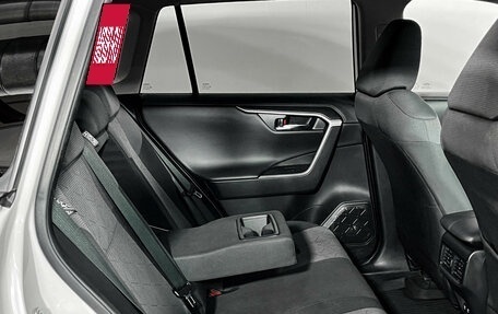 Toyota RAV4, 2021 год, 3 950 000 рублей, 13 фотография