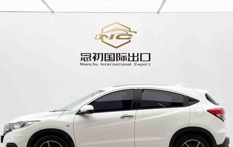 Honda Vezel, 2022 год, 1 340 000 рублей, 7 фотография