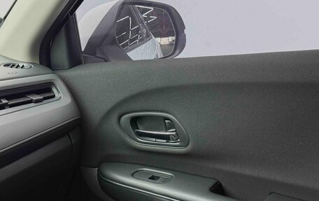 Honda Vezel, 2022 год, 1 340 000 рублей, 14 фотография