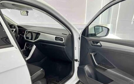 Volkswagen T-Roc I, 2022 год, 1 298 000 рублей, 11 фотография