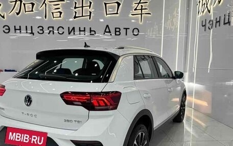 Volkswagen T-Roc I, 2022 год, 1 298 000 рублей, 4 фотография