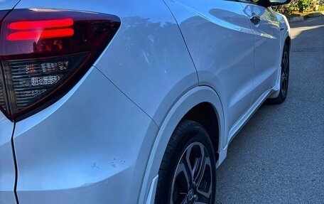 Honda Vezel, 2018 год, 1 800 000 рублей, 5 фотография