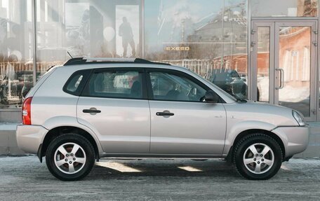 Hyundai Tucson III, 2007 год, 800 000 рублей, 4 фотография