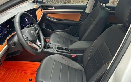 Volkswagen Bora, 2022 год, 1 290 000 рублей, 8 фотография