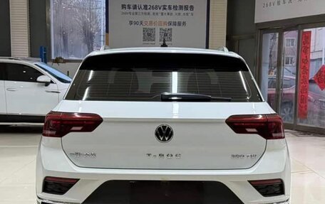 Volkswagen T-Roc I, 2022 год, 1 317 000 рублей, 6 фотография