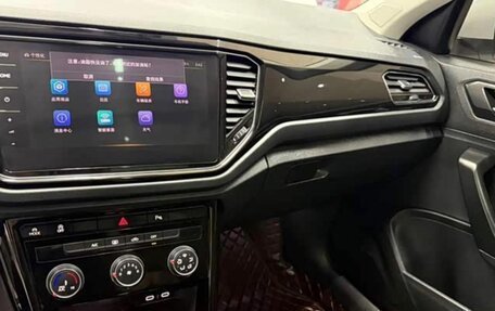 Volkswagen T-Roc I, 2022 год, 1 317 000 рублей, 18 фотография