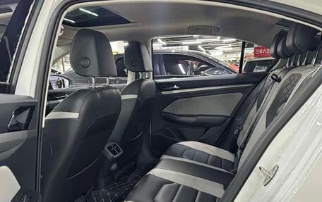 Volkswagen Bora, 2022 год, 1 185 000 рублей, 18 фотография