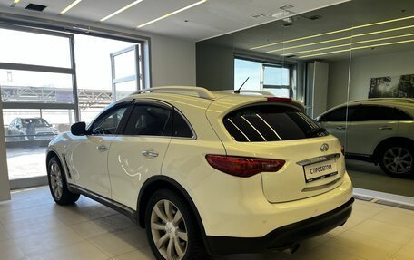 Infiniti FX II, 2010 год, 1 950 000 рублей, 8 фотография