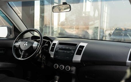 Mitsubishi Outlander III рестайлинг 3, 2007 год, 1 129 000 рублей, 9 фотография