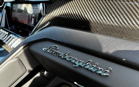 Lamborghini Urus I, 2022 год, 28 500 000 рублей, 17 фотография