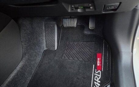 Toyota Yaris Cross, 2021 год, 1 443 000 рублей, 34 фотография