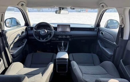 Honda Vezel, 2023 год, 1 705 000 рублей, 5 фотография