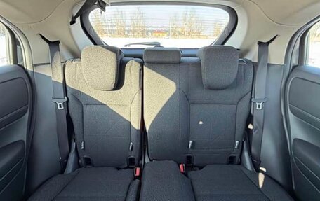 Honda Vezel, 2023 год, 1 705 000 рублей, 12 фотография