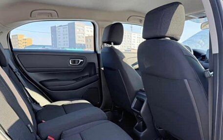 Honda Vezel, 2023 год, 1 705 000 рублей, 10 фотография