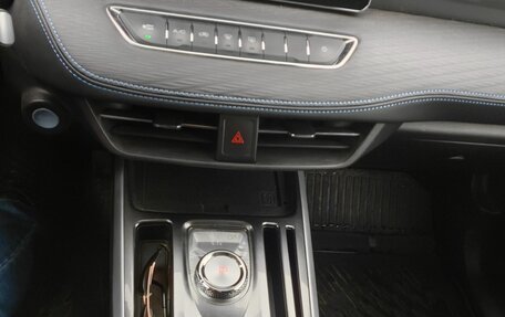 Haval Jolion, 2024 год, 1 950 000 рублей, 3 фотография