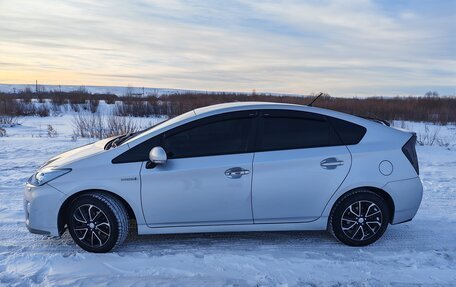 Toyota Prius, 2010 год, 1 000 000 рублей, 3 фотография