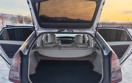 Toyota Prius, 2010 год, 1 000 000 рублей, 8 фотография