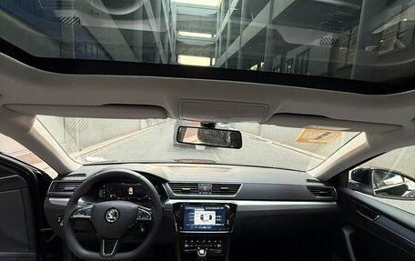 Skoda Superb III рестайлинг, 2024 год, 2 550 009 рублей, 12 фотография