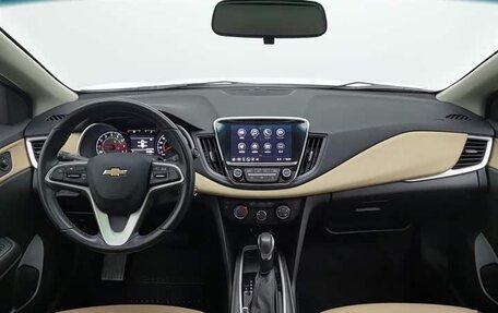 Chevrolet Monza, 2021 год, 1 050 000 рублей, 8 фотография