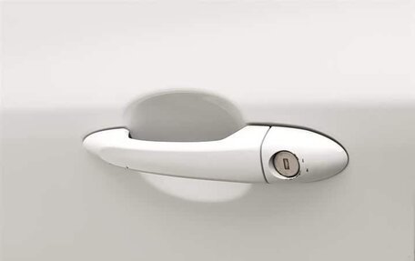 Chevrolet Monza, 2021 год, 1 050 000 рублей, 18 фотография