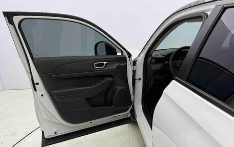 Honda Vezel, 2023 год, 1 700 000 рублей, 14 фотография