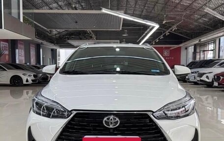 Toyota Yaris XP150 рестайлинг, 2022 год, 1 097 000 рублей, 2 фотография