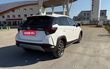 Toyota Yaris XP150 рестайлинг, 2022 год, 1 060 000 рублей, 4 фотография