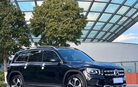 Mercedes-Benz GLB, 2021 год, 2 600 000 рублей, 3 фотография