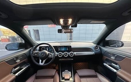 Mercedes-Benz GLB, 2021 год, 2 600 000 рублей, 9 фотография