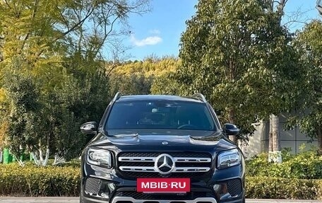 Mercedes-Benz GLB, 2021 год, 2 600 000 рублей, 2 фотография