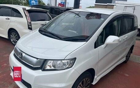 Honda Freed I, 2016 год, 1 018 000 рублей, 2 фотография