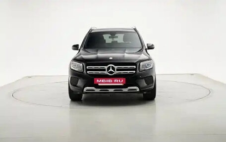 Mercedes-Benz GLB, 2022 год, 2 630 444 рублей, 2 фотография