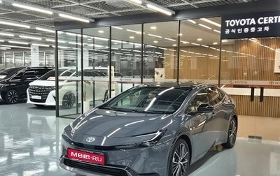 Toyota Prius IV XW50, 2025 год, 4 400 098 рублей, 1 фотография