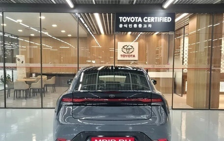 Toyota Prius IV XW50, 2025 год, 4 400 098 рублей, 4 фотография