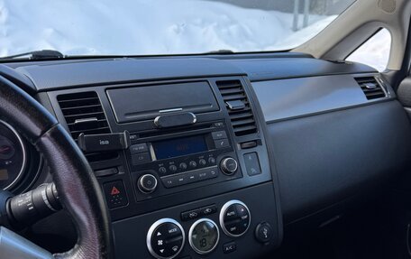 Nissan Tiida, 2008 год, 590 000 рублей, 21 фотография