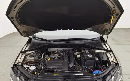 Skoda Octavia IV, 2021 год, 1 499 000 рублей, 18 фотография