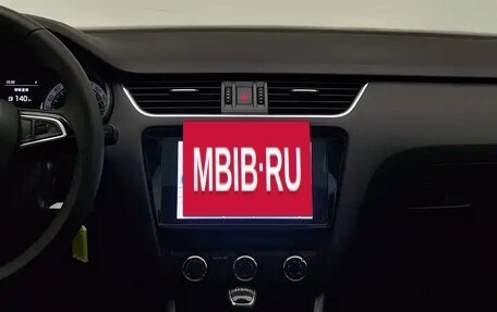 Skoda Octavia IV, 2021 год, 1 499 000 рублей, 11 фотография