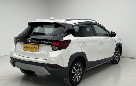 Toyota Yaris XP150 рестайлинг, 2022 год, 1 340 000 рублей, 7 фотография