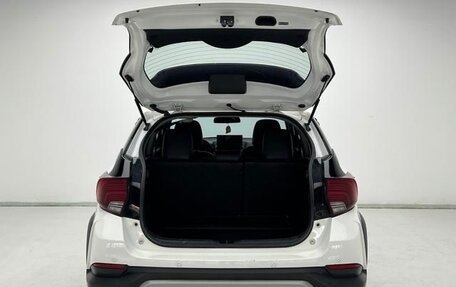 Toyota Yaris XP150 рестайлинг, 2022 год, 1 340 000 рублей, 14 фотография