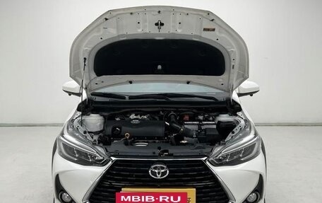 Toyota Yaris XP150 рестайлинг, 2022 год, 1 340 000 рублей, 15 фотография