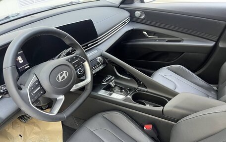 Hyundai Elantra, 2025 год, 2 200 069 рублей, 6 фотография