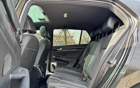 Volkswagen Golf VIII, 2022 год, 2 100 555 рублей, 12 фотография