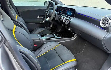 Mercedes-Benz CLA, 2025 год, 4 029 000 рублей, 15 фотография