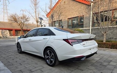 Hyundai Elantra, 2022 год, 1 650 007 рублей, 6 фотография