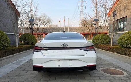 Hyundai Elantra, 2022 год, 1 650 007 рублей, 5 фотография