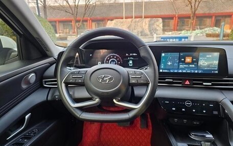 Hyundai Elantra, 2022 год, 1 650 007 рублей, 11 фотография